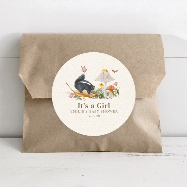 Little Stinker Woodland Skunk Girl Baby Shower Runder Aufkleber (Von Creator hochgeladen)