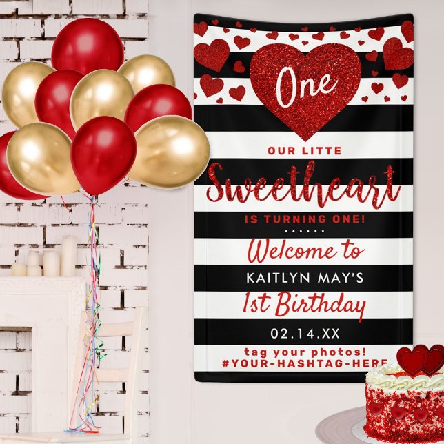 Little Sweetheart Valentine's Day Any Age Birthday Banner (Von Creator hochgeladen)