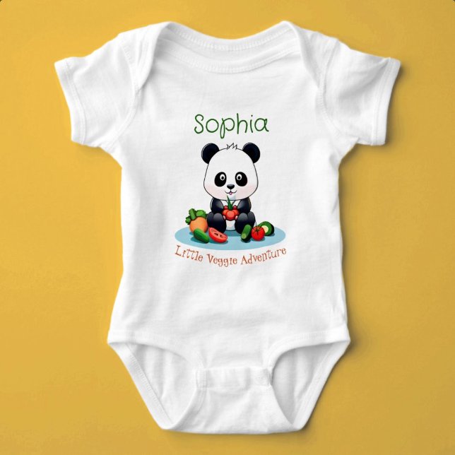 Little Veggie Adventure Individuelle Name Baby Strampler (Little Veggie Adventure)