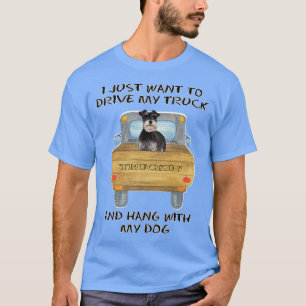 LKW fahrender Hund Miniature Schnauzer 2  T-Shirt