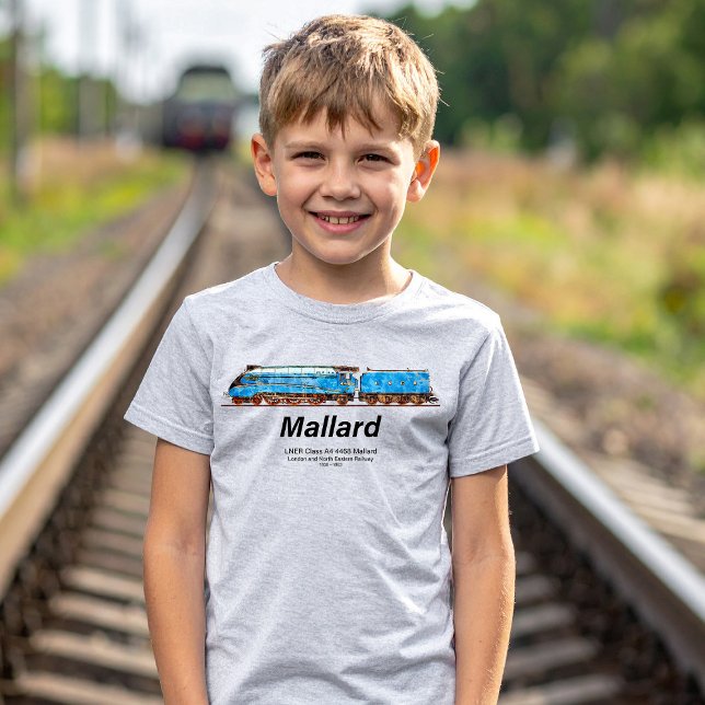 LNER Class A4 4468 Mallard - Fastest Steam Loco T-Shirt (LNER Class A4 4468 Mallard - Fastest Steam Locomotive. Boy Basic T-Shirt)