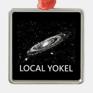 Local Yokel Ornament Aus Metall