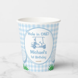 Loch in einem blauen Gingham Golf Party mit Monogr Pappbecher