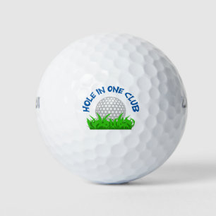 Loch in einem Club Golfball