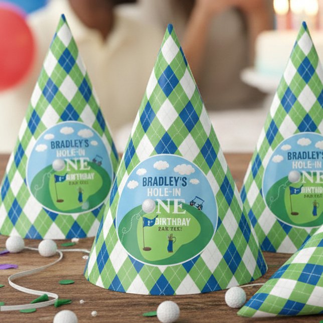 Loch in einem Golf 1. Geburtstag Partyhütchen (Von Creator hochgeladen)