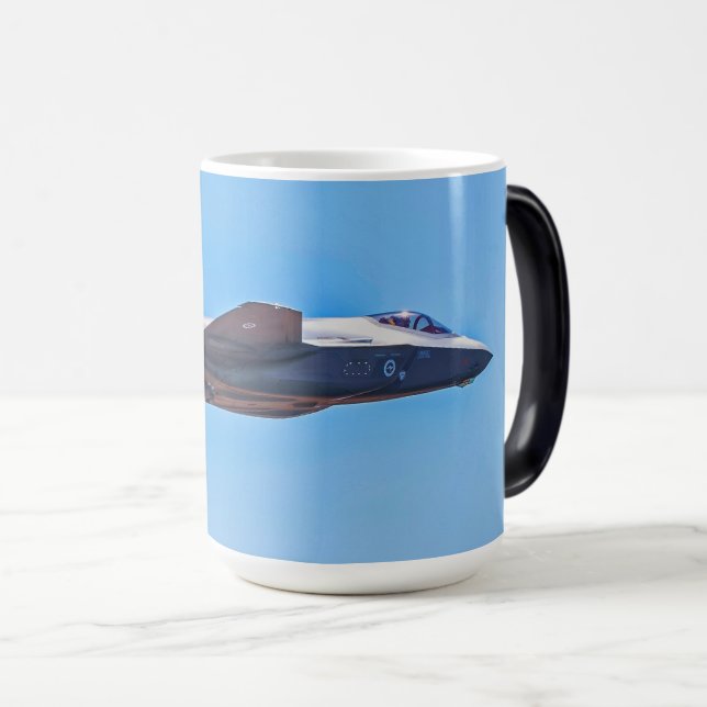 Lockheed Martin F-35A Lightning II Magic Tasse (VorderseiteRechts)