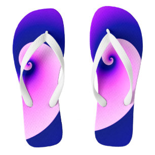 Lockige Wellen in Lila Flip Flops