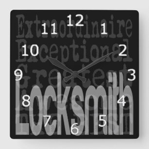 Locksmith Extraordinaire Quadratische Wanduhr