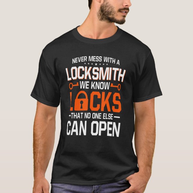 Locksmith Lock Picker Key Maker Technician Locksmi T-Shirt (Vorderseite)