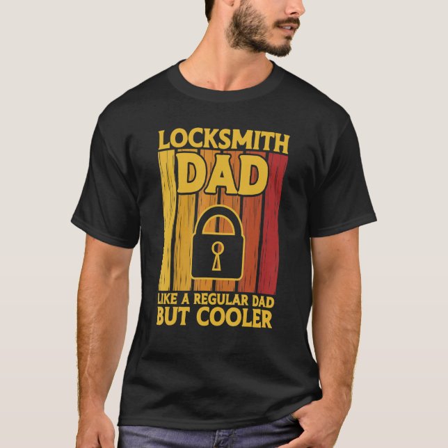 Locksmith Lockpicking Kostenvoranschlag Mitarbeite T-Shirt (Vorderseite)