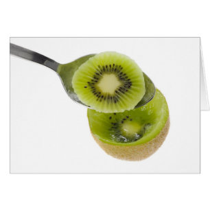 Löffel schaufelnder Kiwifruit