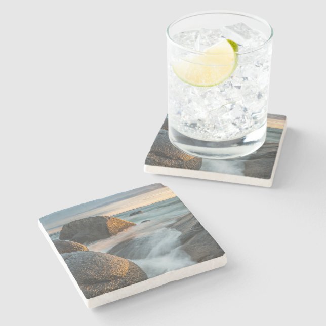 Lofoten Inseln Norwegen Steinuntersetzer (Seitenansicht)