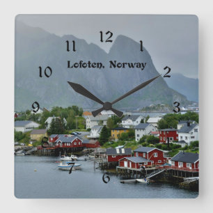 Lofoten, Norwegen landschaftliche Landschaftsfotog Quadratische Wanduhr