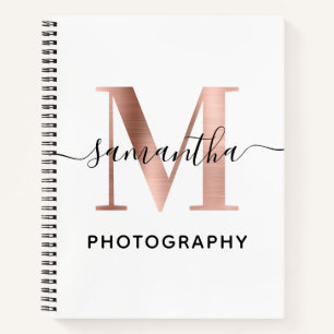 Logo der Rose Gold M Monogram Notizbuch