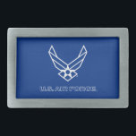 Logo der US Air Force - Blue Rechteckige Gürtelschnalle<br><div class="desc">Dieses Design zeigt das offizielle U.S. Air Force Logo auf einem auffallend blauen Hintergrund. Stolz,  Hingabe und Service symbolisieren,  ist es eine zeitlose und patriotische Hommage an die United Staaten Air Force und ihre lange Tradition der Exzellenz.</div>