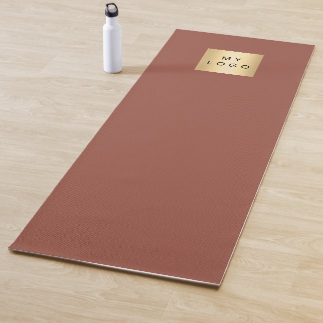 Logo des Unternehmens Brown Earth Yogamatte (Beispiel)