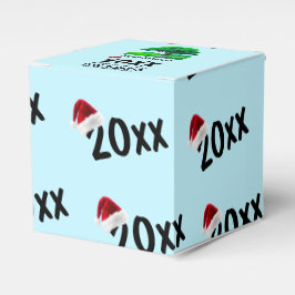 Logo Eichbaum | Baumschnitt Santa Hut Weihnachten Geschenkschachtel