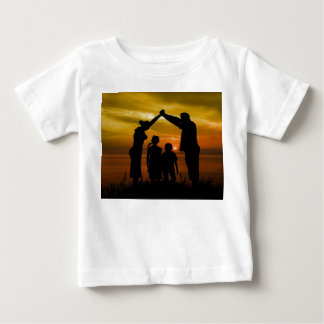 Logo Family Protection - lizenzfreie Warenabbildun Baby T-shirt