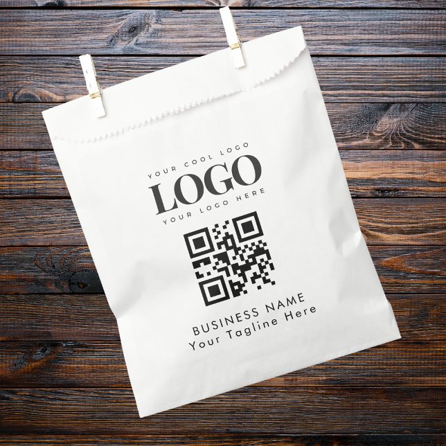 Logo für kundenspezifische Unternehmen QR-Code Pap Geschenktütchen (Von Creator hochgeladen)