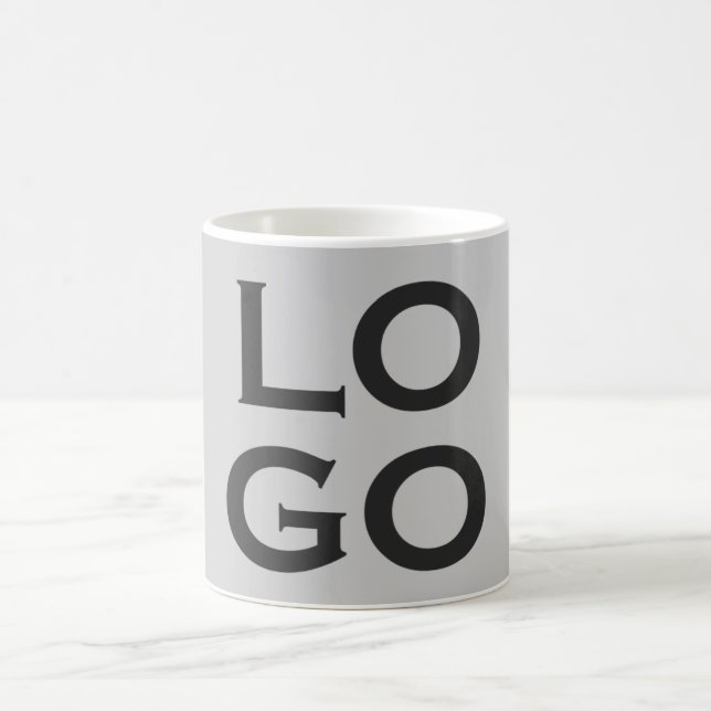 Logo für Unternehmen oder Unternehmen auf Grau Kaffeetasse (Mittel)