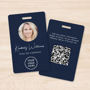 Logo QR-Code Blau Mitarbeiter Foto ID-Ausweis Ausweis