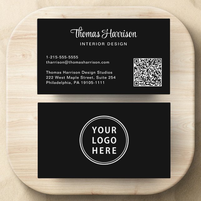Logo QR Code Stilvolle Schrift Beruflich schwarz Visitenkarte (Capture attention, make connections, and leave a lasting impression with our modern QR business card)