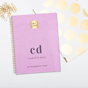 Logo-Rosa-Leder-Monogramm-Initialen Business 2025 Planer