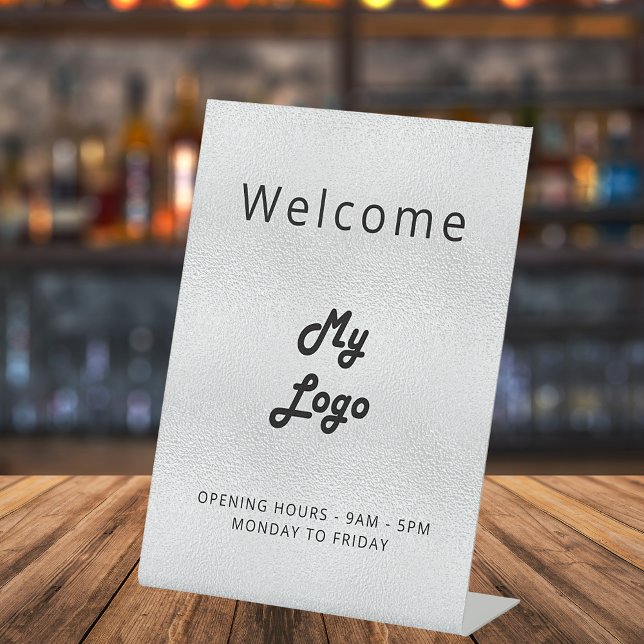 Logo-Silber-Willkommensgeschäft Sockelschild (Von Creator hochgeladen)