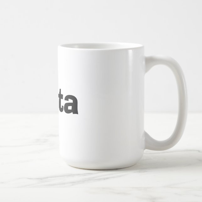 Lolita Tasse (Rechts)