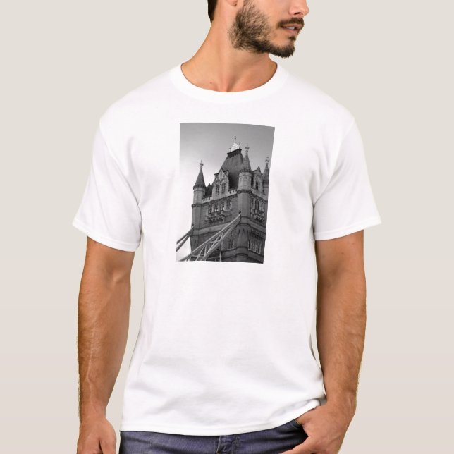 London Tower Bridge Close-up T-Shirt (Vorderseite)