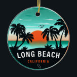Long Beach California Retro Sunset Souvenirs 80er Keramik Ornament<br><div class="desc">Long Beach California Retro Sunset Souvenirs 80er. Long Beach Kalifornien. Dieses Retro-Design ist ein großartiges Weihnachts- oder Geburtstagsgeschenk für Fans von Long Beach. Das Retro Sommercamp ist ein perfektes Geschenk für Reisende und Liebhaber von tropischen Reisezielen.</div>