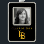 Long Beach Staat Logo Rahmen-Ornament Silber<br><div class="desc">Karo aus diesen California Staat University Long Beach Designs! Zeigen Sie Ihren kalifornischen Staatsstolz mit diesen neuen Universitätsprodukten. Diese machen die perfekten Geschenke für den Long Beach Student, Alumni, Familie, Freund oder Fan in Ihrem Leben. Alle diese Zazzle Produkte sind mit Ihrem Namen, Klassenzimmer oder Club individuell einstellbar. Geh Long...</div>