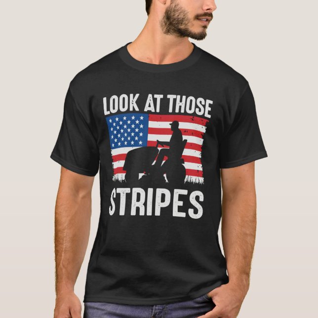 Look At Those Stripes T-Shirt (Vorderseite)