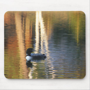 Loon am Sonnenaufgang Mousepad