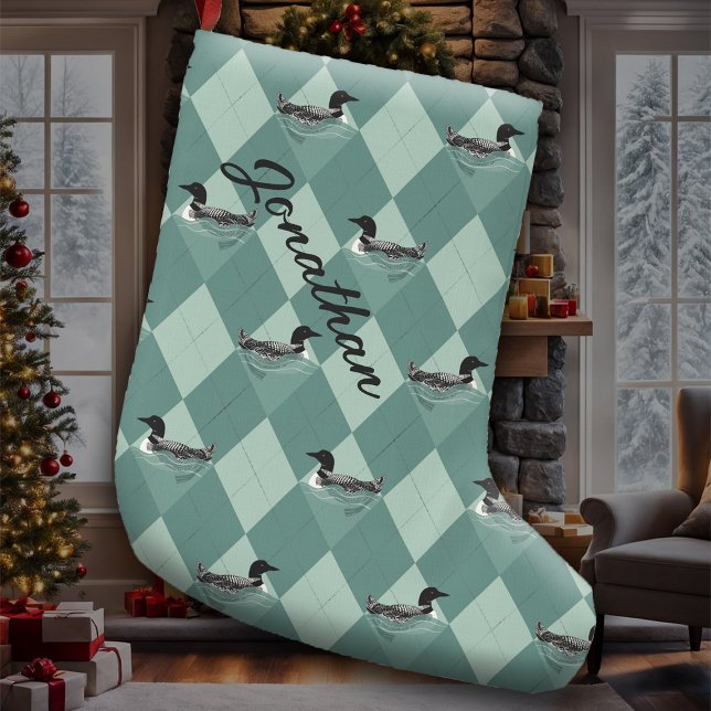 Loon Birds Soft Aquamarine Raute Muster Seehütte Großer Weihnachtsstrumpf (Loon bird Christmas stocking, lake cabin wildlife swim in soft teal green argyle preppy golf pattern)