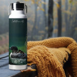 Loon Family Outing Trinkflasche<br><div class="desc">Eine junge Familie auf dem See für einen Ausflug</div>