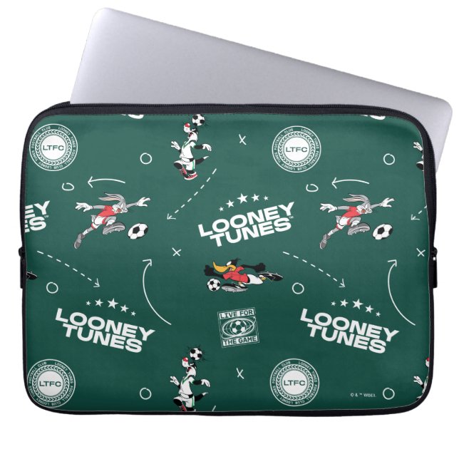 LOONEY TUNES™ Soccer Playbook Pattern Laptopschutzhülle (Vorderseite)