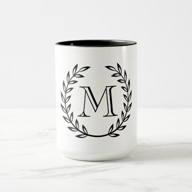 Lorbeer-Kranz-Monogramm Tasse (Zentrum)