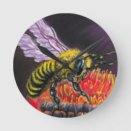 Lord of Honey Runde Wanduhr