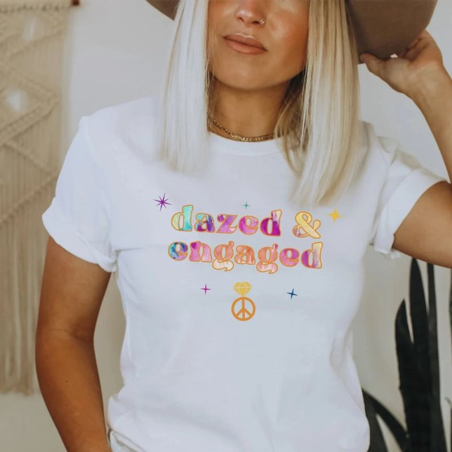 LORI Gefärbte Krawatte Dazed and Verlobt Bride Bac T-Shirt (Von Creator hochgeladen)