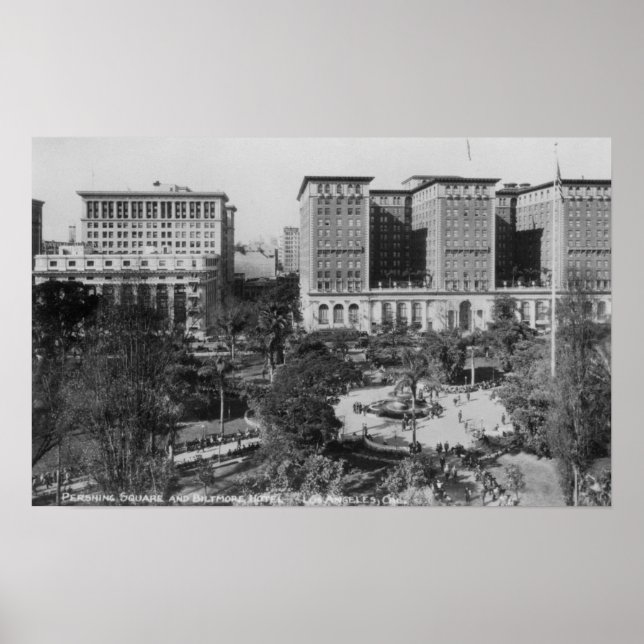Los Angeles, CA Perishing Square und Biltmore Poster (Vorne)