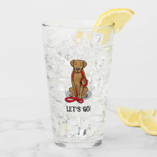 Los geht's! Chesapeake Bay Retriever spazieren füh Glas