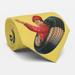 Lotta Miles, die auf Kelly-Springfleld-Reifen wart Krawatte