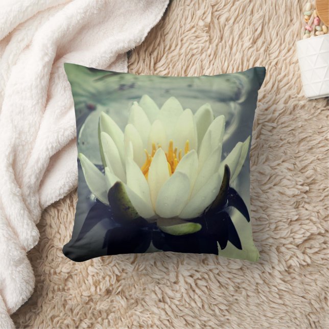 Lotus Blossom  Kissen (Decke)