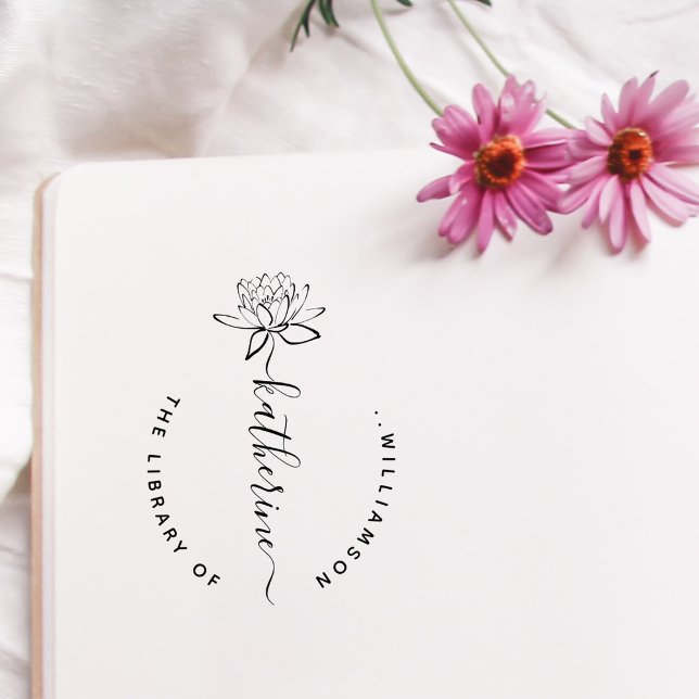 Lotus Flower Elegant Script Custom Name Library Ru Gummistempel (Von Creator hochgeladen)