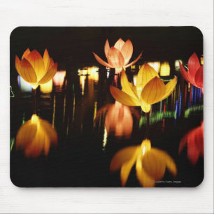Lotus formte Laternen für mittleres Herbstfestiva Mousepad