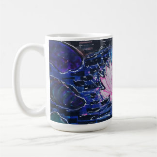 Lotus im dunklen Wasser Kaffeetasse