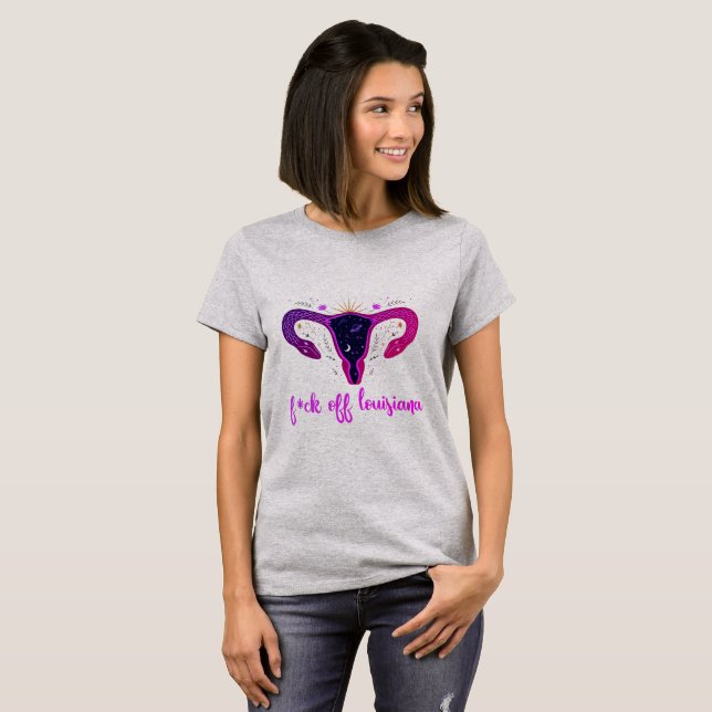 Louisiana Abortion Ban Celestial Uterus Protest T-Shirt (Vorne ganz)