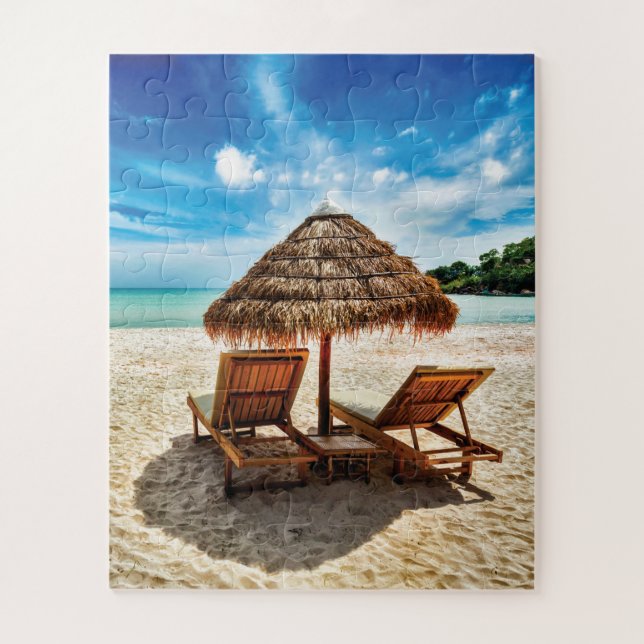 Lounge Chairs Beach throw Pillow Puzzle (Vertikal)