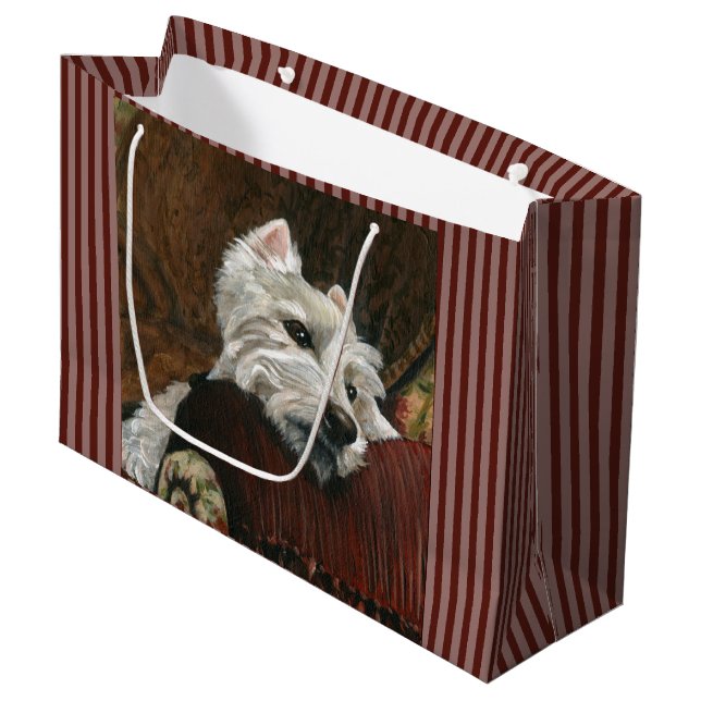 Lounging Westie auf Sofa Große Geschenktüte (Vorderseite Schrägansicht)